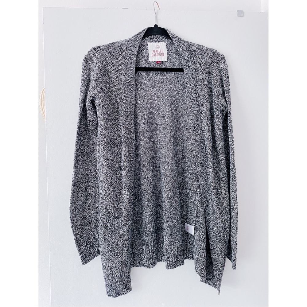 Women’s Lightweight Cardigan